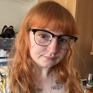 Meet your Posher, Adrienne